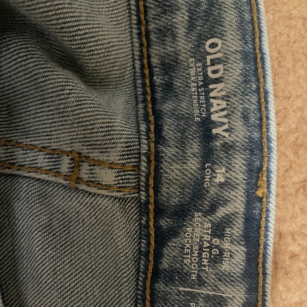 Old Navy High Rise OG Straight - Picture 2 of 3